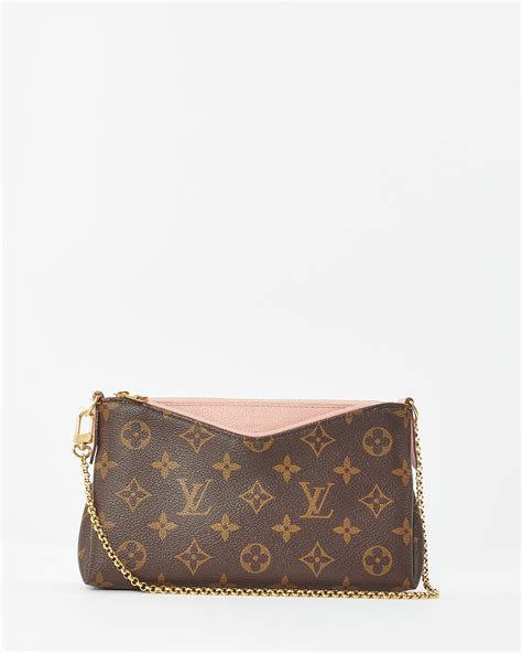 Buy Louis Vuitton Monogram Canvas/ Rose Poudre Pallas Clutch 